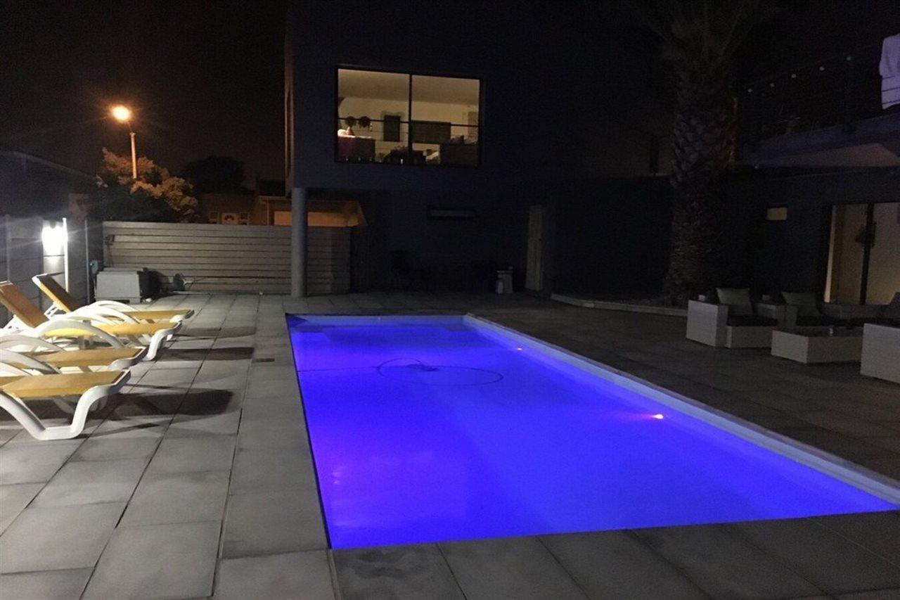 Capetown 4U Guesthouse Блубергстранд Екстериор снимка