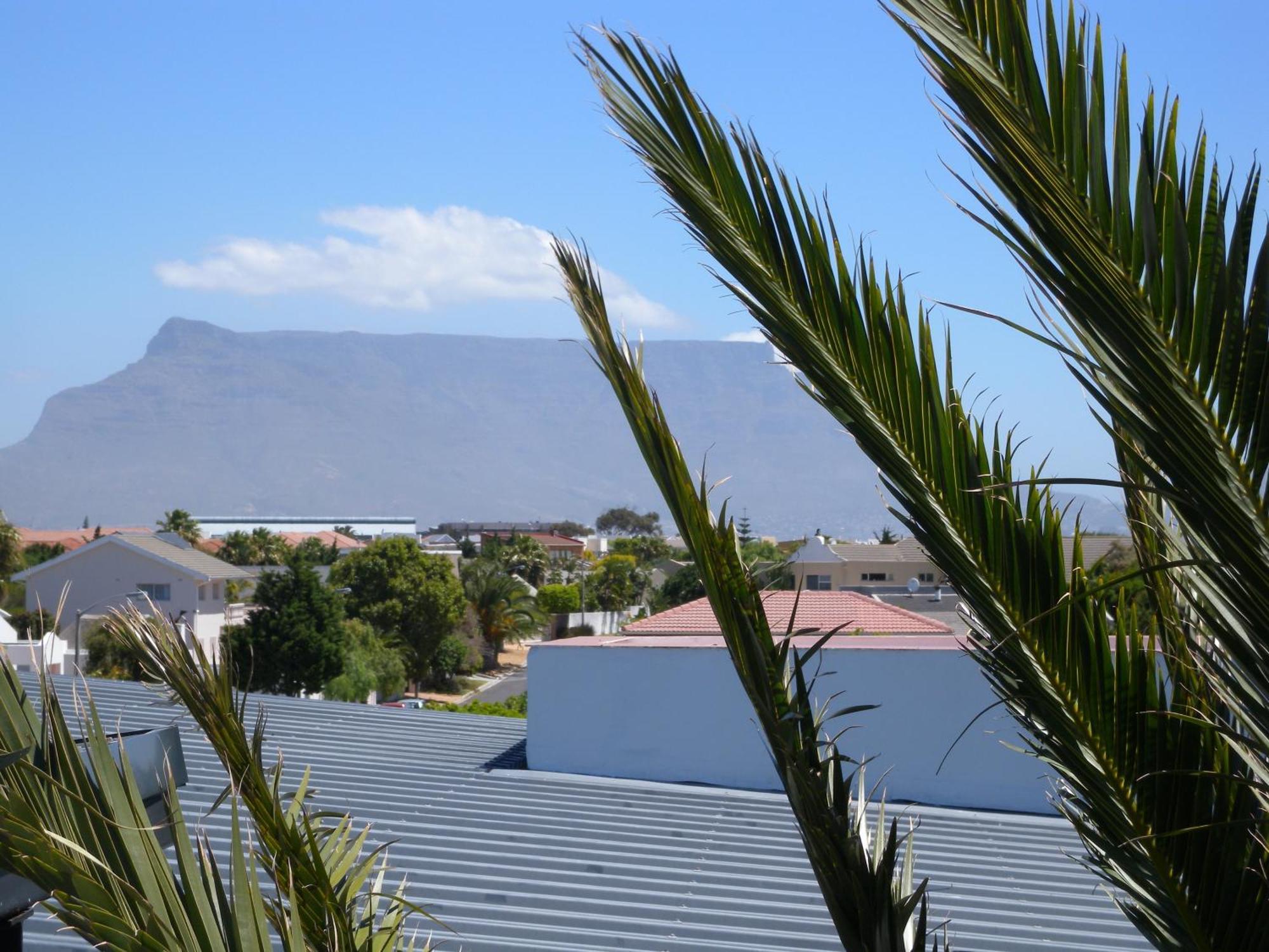 Capetown 4U Guesthouse Блубергстранд Екстериор снимка
