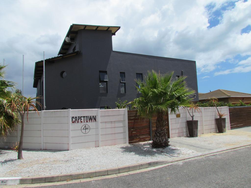 Capetown 4U Guesthouse Блубергстранд Екстериор снимка
