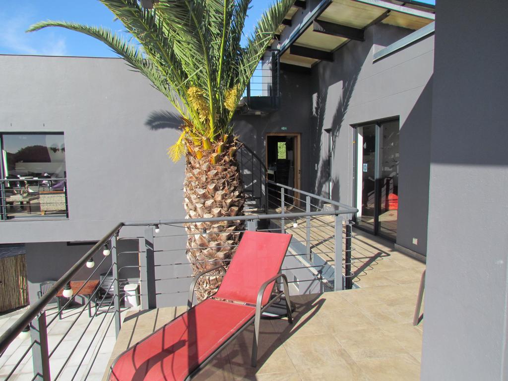 Capetown 4U Guesthouse Блубергстранд Екстериор снимка