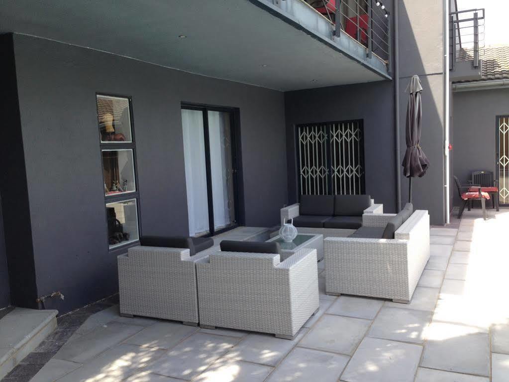 Capetown 4U Guesthouse Блубергстранд Екстериор снимка