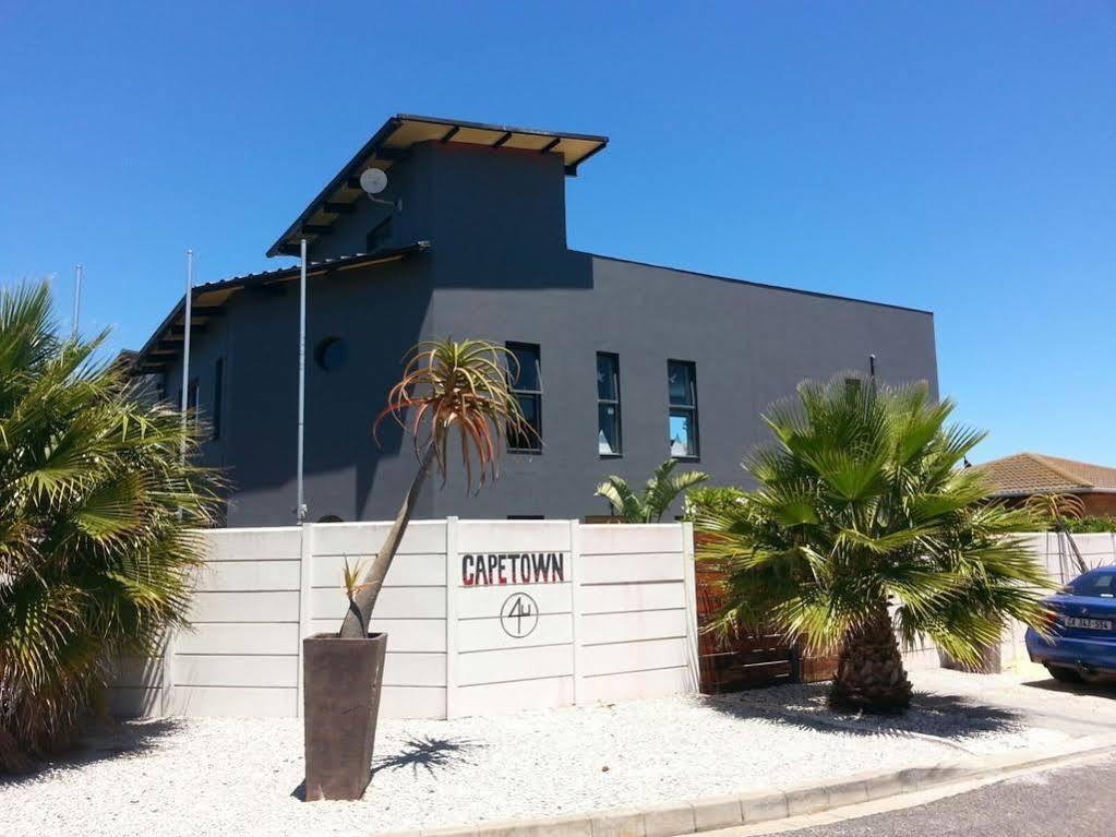 Capetown 4U Guesthouse Блубергстранд Екстериор снимка