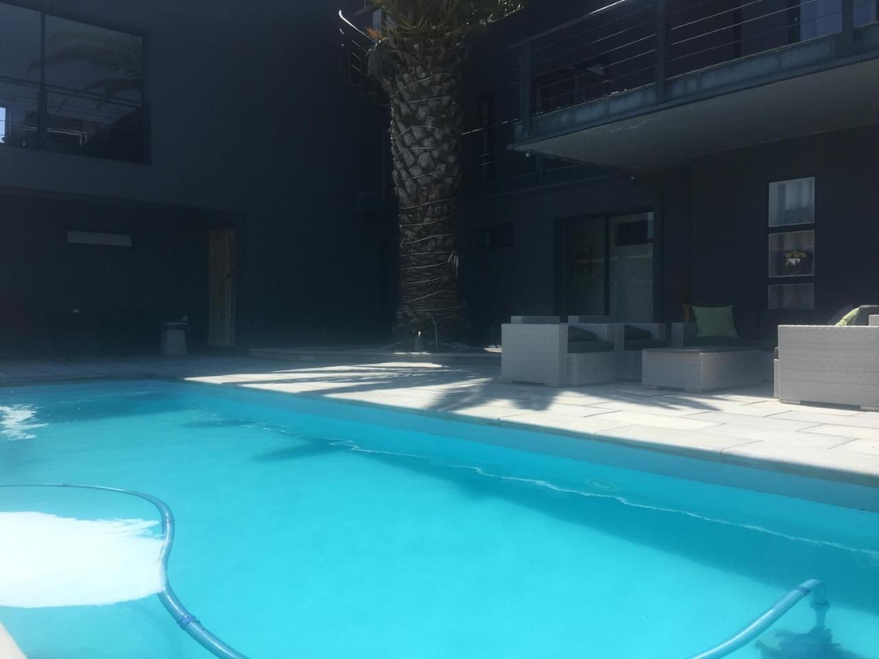 Capetown 4U Guesthouse Блубергстранд Екстериор снимка